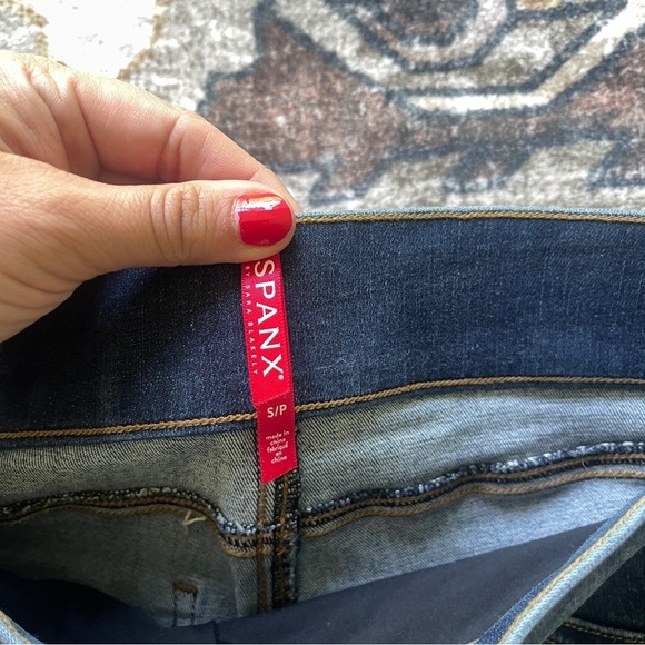 Spanx Distressed Denim Blue Jean Leggings Pull On Stretch High Rise - Picture 3 of 5